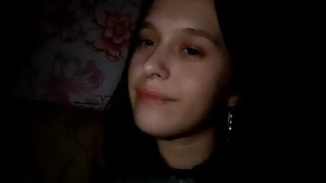 Snapshot of SophieHazely chatting on November 2025 01:14:02 PM SophieHazely online show from November 2025 01:14:02 PM