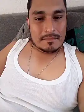 cristian112090 online show from January 2026 05:39:01 PM