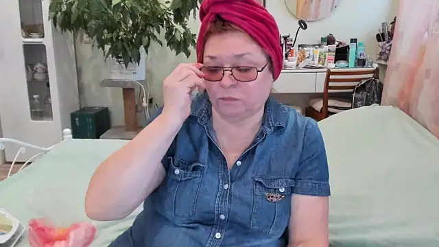 Snapshot of rekelme chatting on October 2025 06:04:02 AM rekelme online show from October 2025 06:04:02 AM