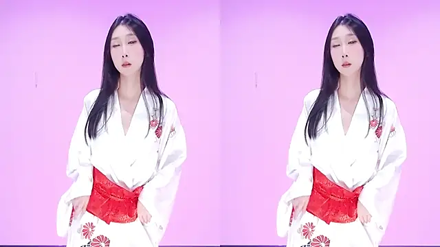 Miss-Girl online show from January 2026 05:27:02 PM