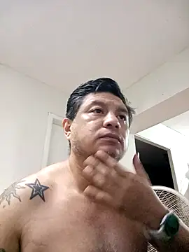 Snapshot of Senor420 chatting on December 2025 06:12:02 AM Senor420 online show from December 2025 06:12:02 AM