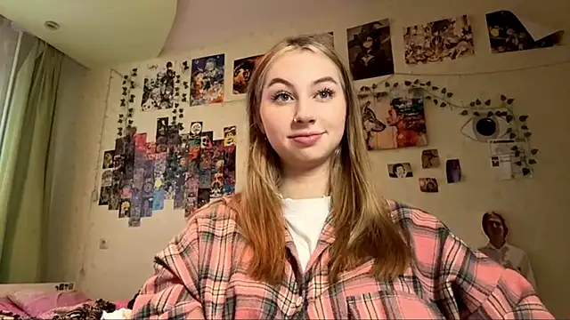 Snapshot of AmandaVyhnal chatting on December 2025 11:30:02 AM AmandaVyhnal online show from December 2025 11:30:02 AM