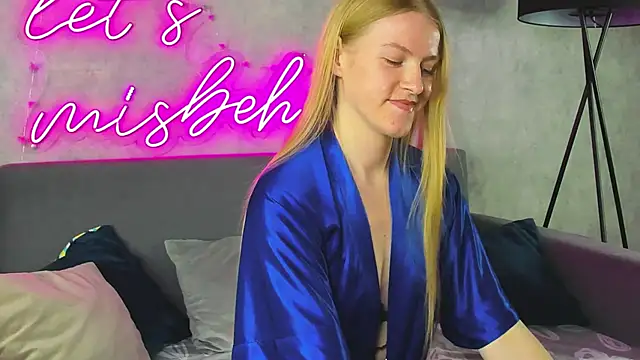 Snapshot of Alicia_Hars chatting on April 2026 11:07:01 PM Alicia Hars online show from April 2026 11:07:01 PM