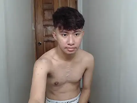 asiantwink0000 online show from January 2026 12:05:02 AM