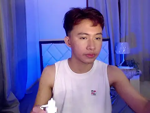 asiantwink0000 online show from February 2026 08:40:02 PM