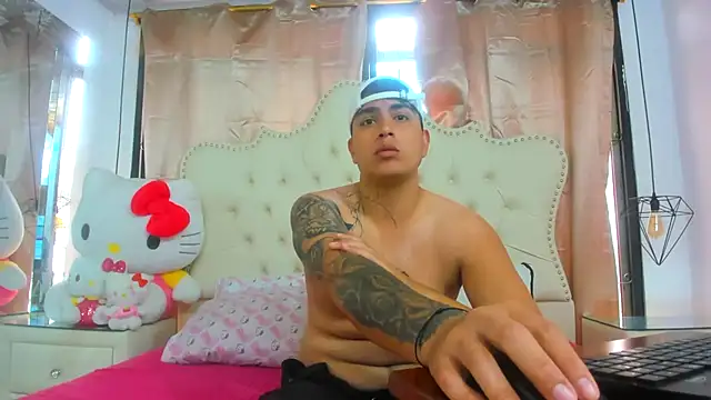 TomasANDalejo online show from November 2025 01:36:02 PM