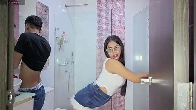 Katrina hot1 online show from December 2025 12:59:02 AM