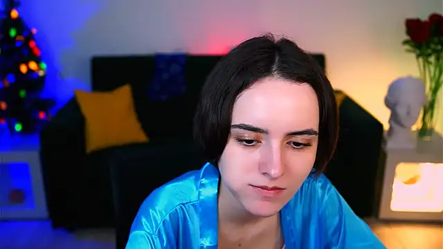 KateWillows online show from January 2026 04:18:01 AM