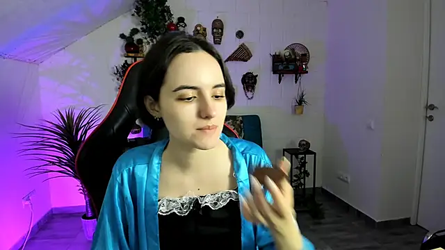 KateWillows online show from February 2026 04:24:01 AM