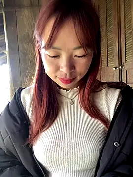 Snapshot of alissa-ww chatting on December 2025 01:13:02 AM alissa-ww online show from December 2025 01:13:02 AM