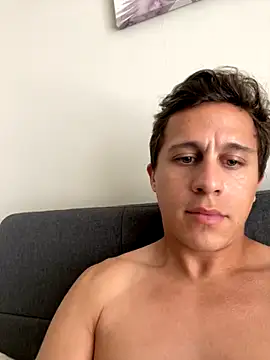 Snapshot of Emanueldickarg chatting on December 2025 06:46:02 PM Emanueldickarg online show from December 2025 06:46:02 PM