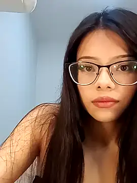 Snapshot of omifresita chatting on June 2026 04:50:02 PM omifresita online show from June 2026 04:50:02 PM