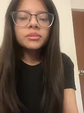 Snapshot of omifresita chatting on June 2026 03:02:01 PM omifresita online show from June 2026 03:02:01 PM