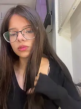 Snapshot of omifresita chatting on August 2026 08:44:02 PM omifresita online show from August 2026 08:44:02 PM