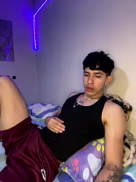 wil hot online show from December 2025 03:29:01 PM