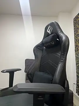 Liam jones10 online show from January 2026 05:23:02 AM