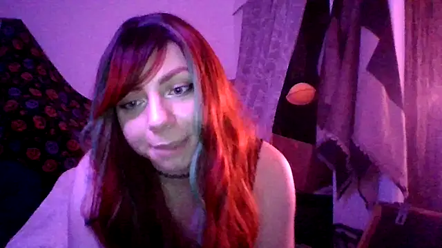 spunfoxxx online show from December 2025 08:08:02 AM