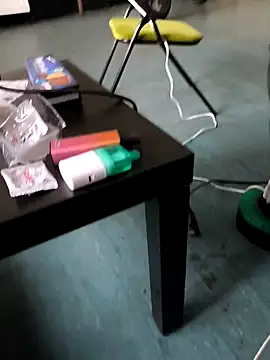 newusrr123678 online show from November 2025 12:30:01 PM