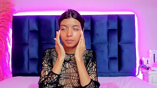 GrishaMochka online show from February 2026 12:21:01 PM