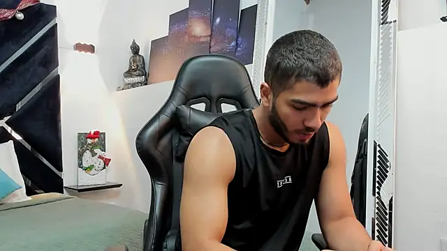 Franco banderas online show from December 2025 12:47:02 PM