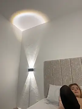 Scarlett Lee1 online show from December 2025 12:58:01 PM