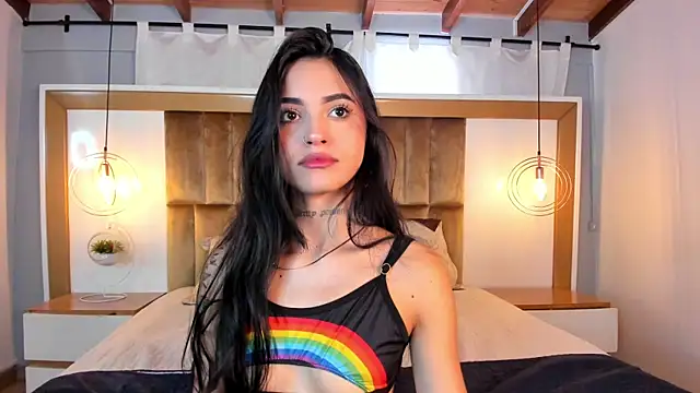 BrianaJhons19 online show from January 2026 07:49:02 PM