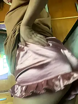 YourBabyStar online show from November 2025 08:56:01 PM