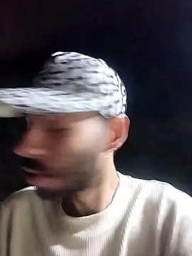 crazyloock online show from November 2025 11:52:01 PM