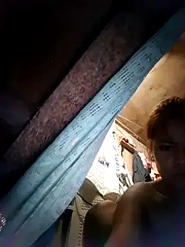 Snapshot of MrRight123 chatting on December 2025 08:03:01 PM MrRight123 online show from December 2025 08:03:01 PM