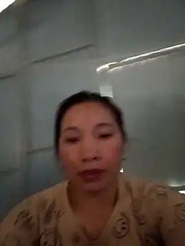 Evelyn-n online show from February 2026 05:58:01 AM