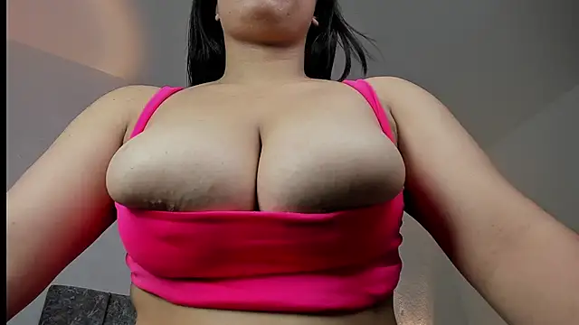 Mia Allenn online show from February 2026 12:53:02 PM