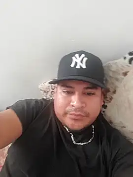 Snapshot of LoveTJ664 chatting on December 2025 10:28:02 PM LoveTJ664 online show from December 2025 10:28:02 PM