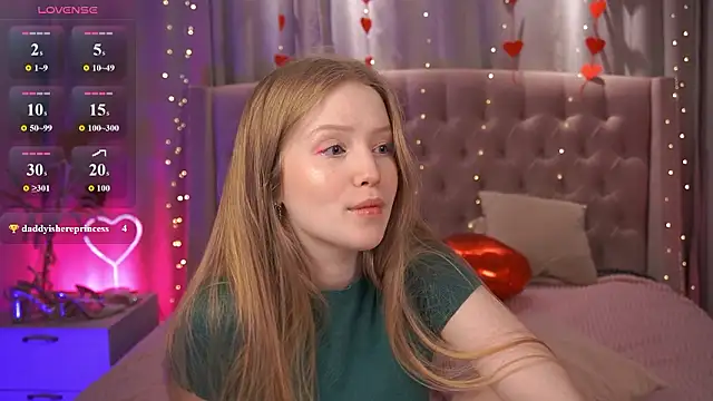 LilianHoward online show from February 2026 01:28:02 PM