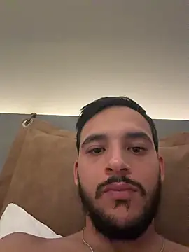 Snapshot of Amirof26 chatting on November 2025 10:36:01 PM Amirof26 online show from November 2025 10:36:01 PM