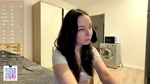 WhiteNoiseJoy online show from January 2026 03:01:01 AM