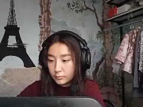 Snapshot of Sofiaherexo chatting on December 2025 09:29:01 AM Sofiaherexo online show from December 2025 09:29:01 AM