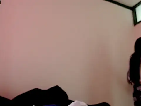 MisNicol online show from February 2026 01:30:02 PM