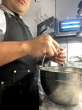 Samcan3 online show from December 2025 04:53:02 AM