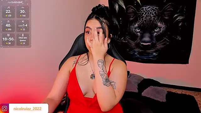 Nicolle Ruizz online show from December 2025 10:42:02 AM