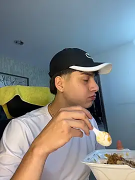 Lander Cruz online show from February 2026 07:56:02 PM