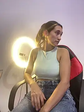 NATALIA EF online show from January 2026 09:40:02 PM