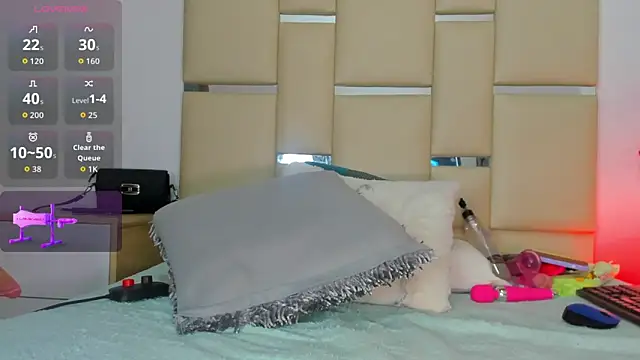 Snapshot of MajoLinares chatting on January 2026 08:51:02 PM MajoLinares online show from January 2026 08:51:02 PM