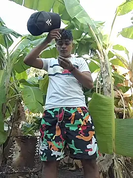 Snapshot of youngboypiss chatting on January 2026 12:31:01 PM youngboypiss online show from January 2026 12:31:01 PM