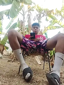 Snapshot of youngboypiss chatting on February 2026 11:20:01 AM youngboypiss online show from February 2026 11:20:01 AM