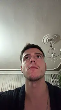 anonim161 online show from December 2025 03:45:02 AM