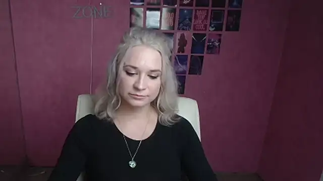 Melodie Aster online show from March 2026 06:22:01 PM