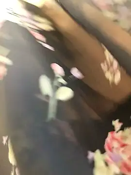 Snapshot of Miky_Lyn chatting on February 2026 04:52:01 AM Miky Lyn online show from February 2026 04:52:01 AM