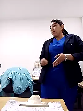 Valeria montana  online show from January 2026 02:41:01 PM