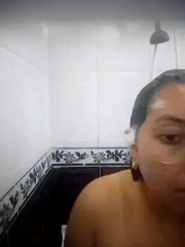 Valeria montana  online show from May 2026 05:17:02 PM