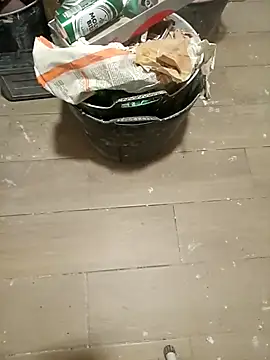 Snapshot of Valencianoo411 chatting on December 2025 08:07:02 PM Valencianoo411 online show from December 2025 08:07:02 PM